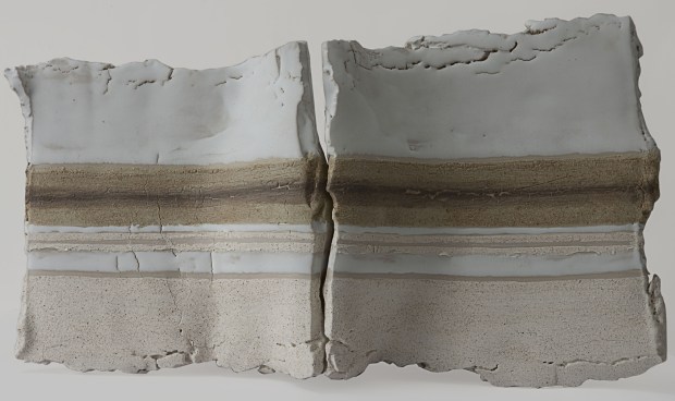 Horizon gres+oxides+glazed+has 1200°dim.cm.70x40x11