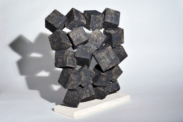 Torsione-2013 argilla refrattaria.ossidi, colori, lustro in vernice