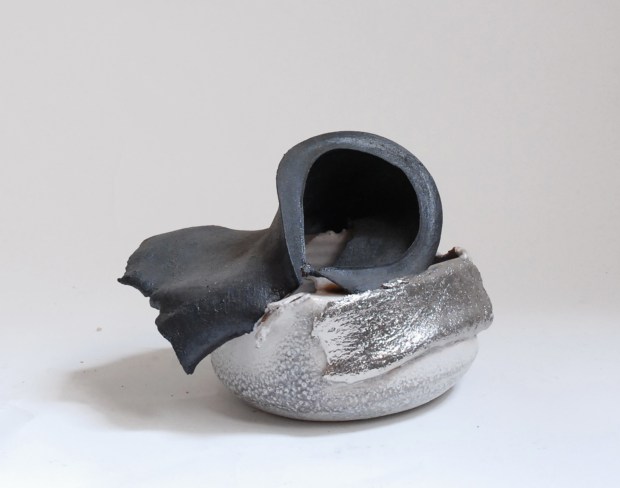 Carlo Zauli, Vaso Sconvolto, courtesy MCZ