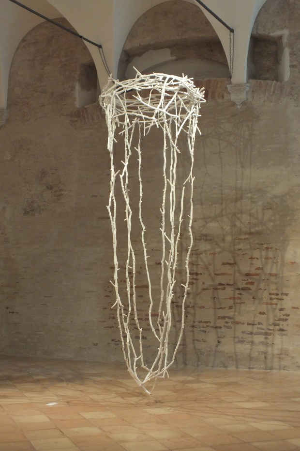 ANA HILLAR NIDO 2108 TERRAGLIA CM H 330 DIAM 90